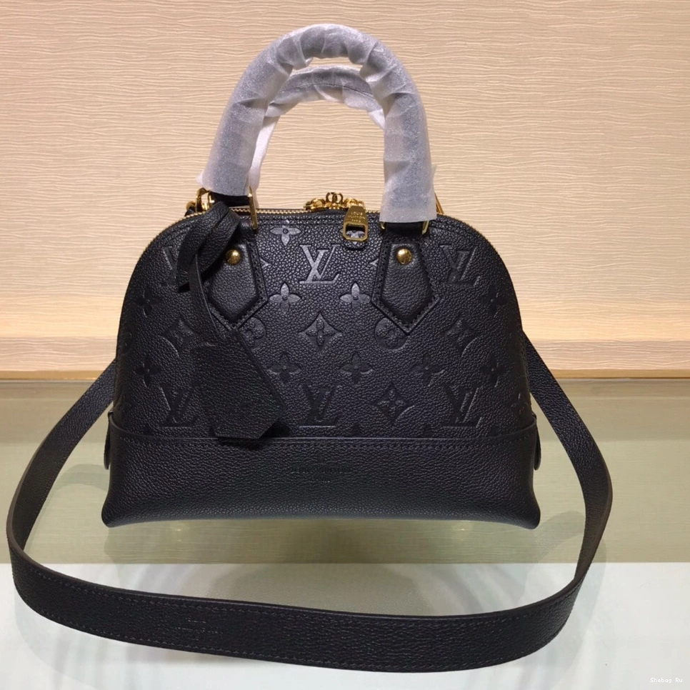 VUITTON EXCHANELUSIVE PRELAUNCH BB - NEO LOUIS ALMA NEO 0717